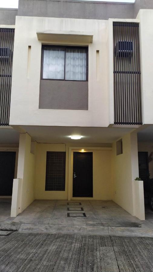 Mactan Airport Guesthouse Lapu-Lapu City Exterior foto